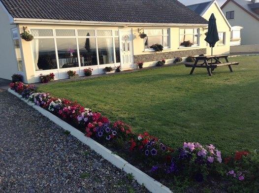 Bed and Breakfast Seaside Accomodation Quilty Exteriér fotografie